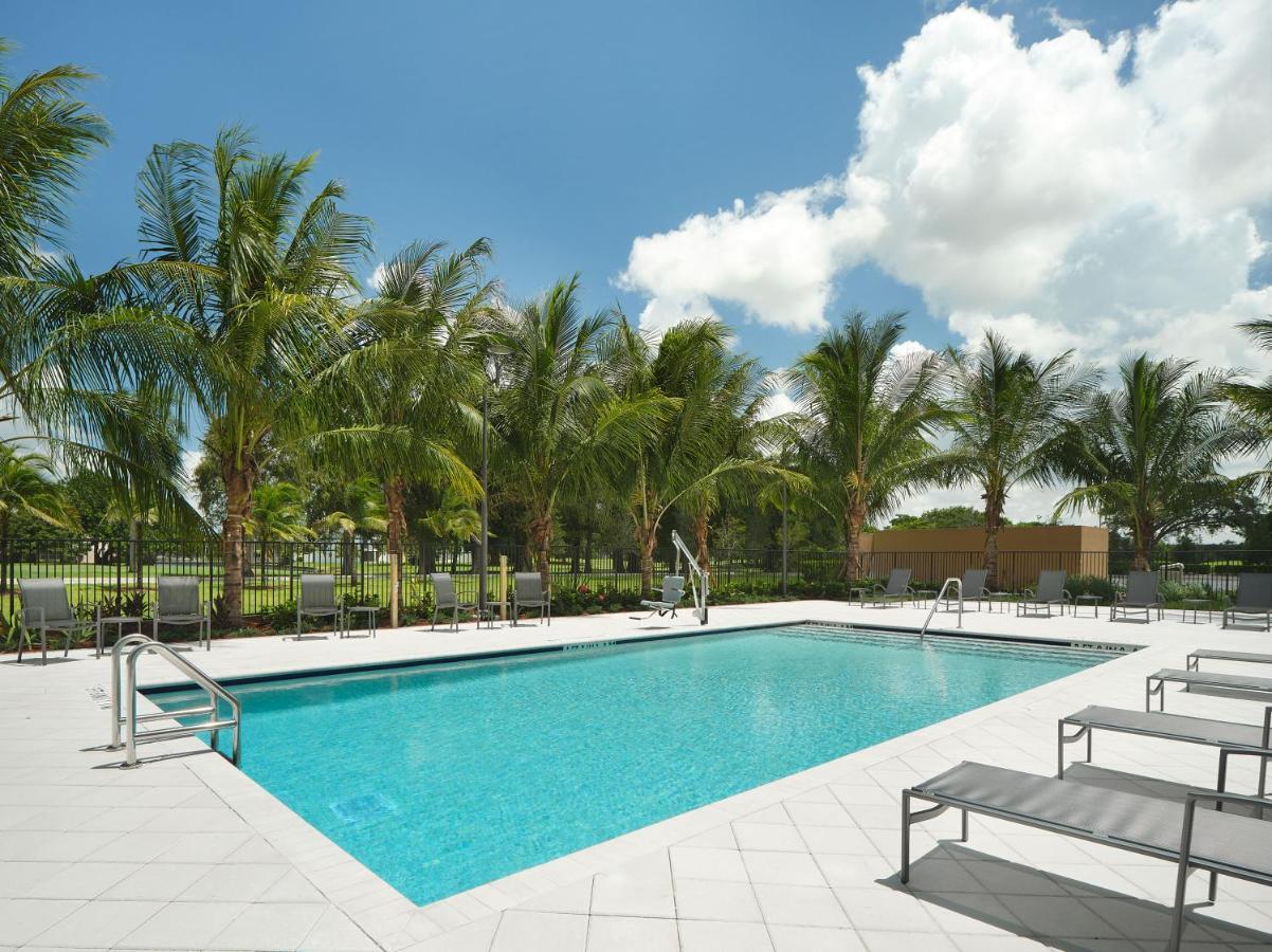 Fairfield Inn & Suites By Marriott Fort Lauderdale Northwest Тамарак Экстерьер фото